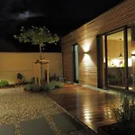Hébergement de vacances Exklusives Mit Terrasse Und Garten By Interhome *